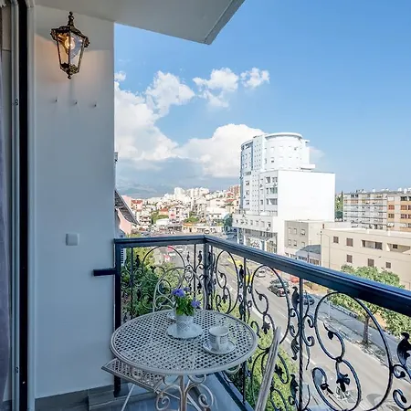 Noa - Self Check In ספליט